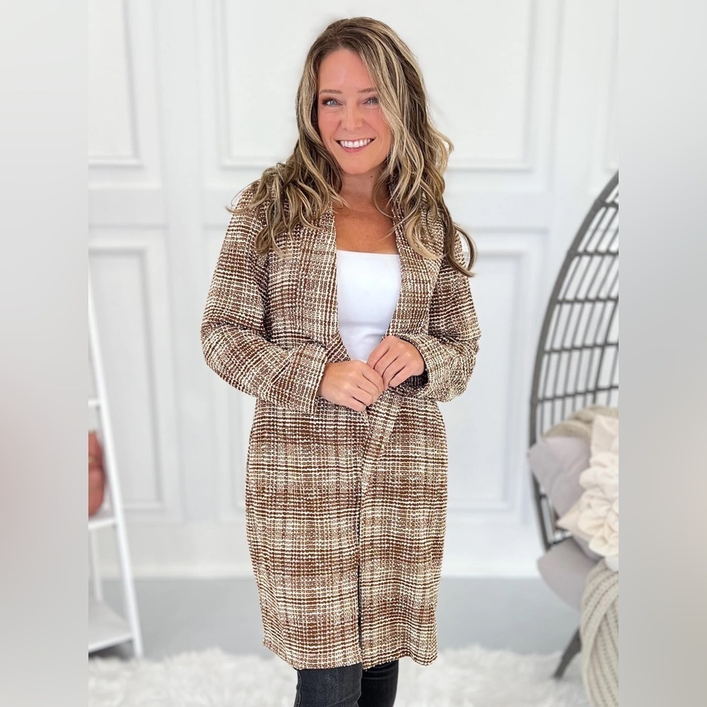 Scarlett Women's Beige Checkered Cardigan